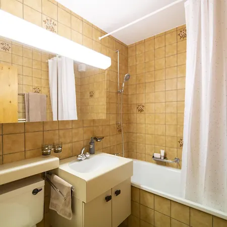 公寓 Chasa Trais Fluors